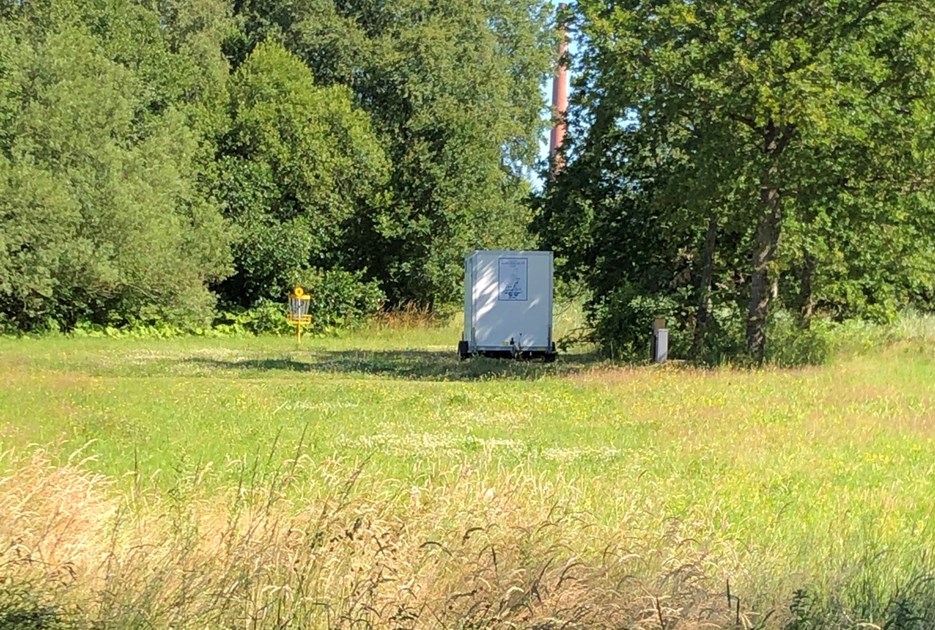 Toiletvogn ved Gymnasiesøen.