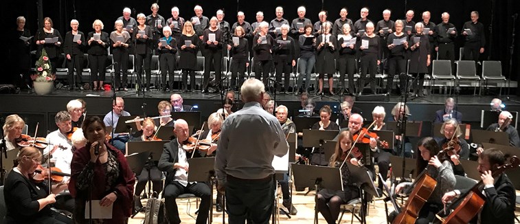 Skive Symfoniorkester spiller i KulturCenter Skive den 11. december 2021